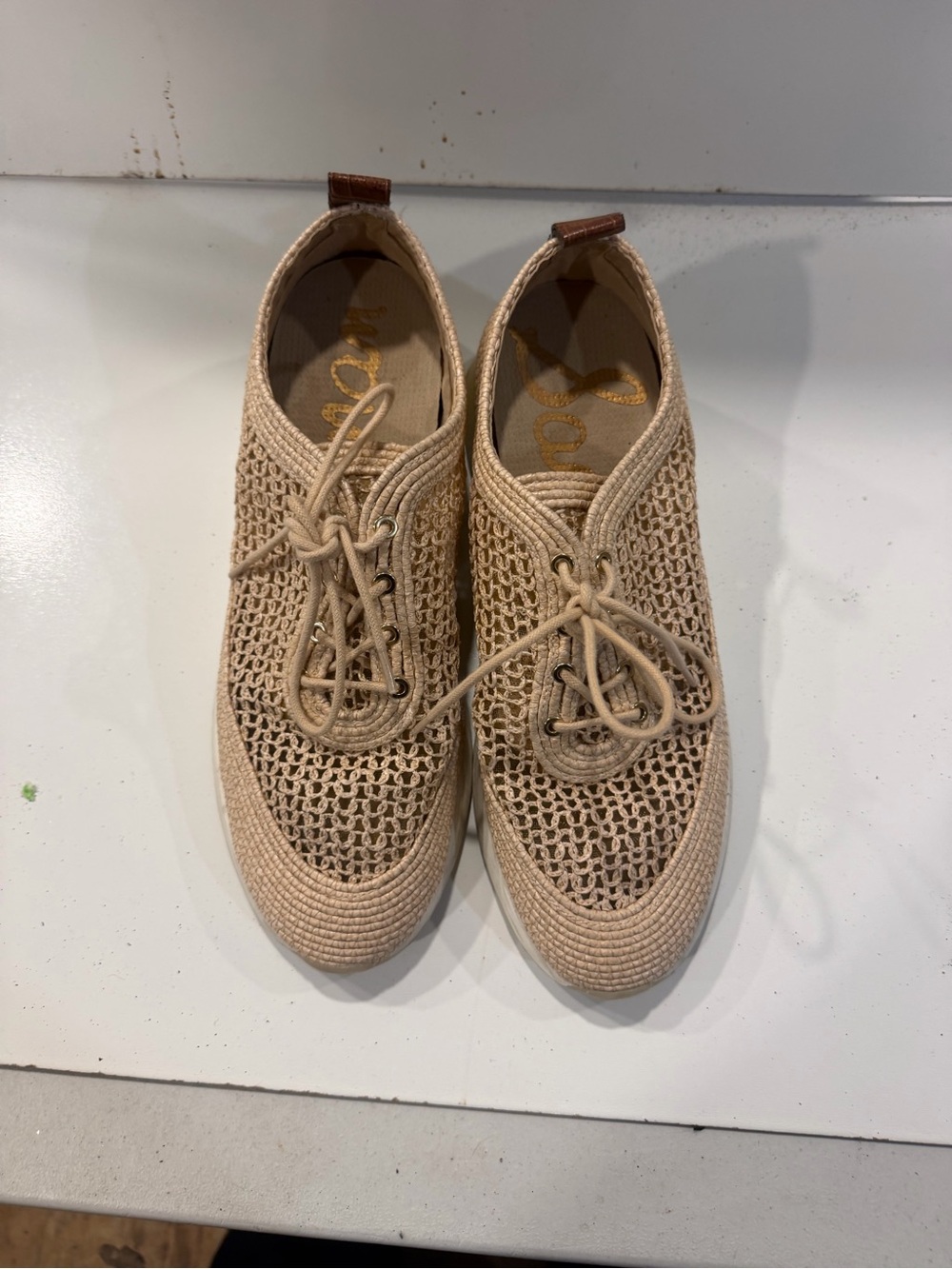 Sam edel dela natural woven rattia size 10